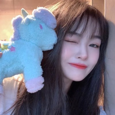 小妮扛枪 海报